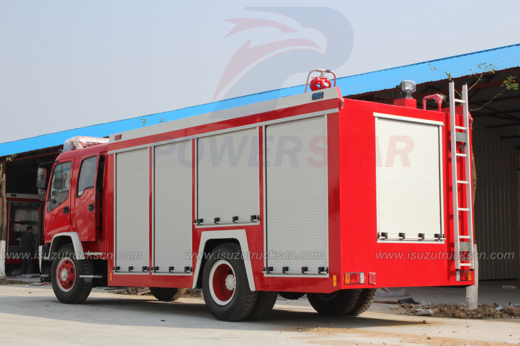 2016 New FTR ISUZU 190hp Foam fire truck for sale