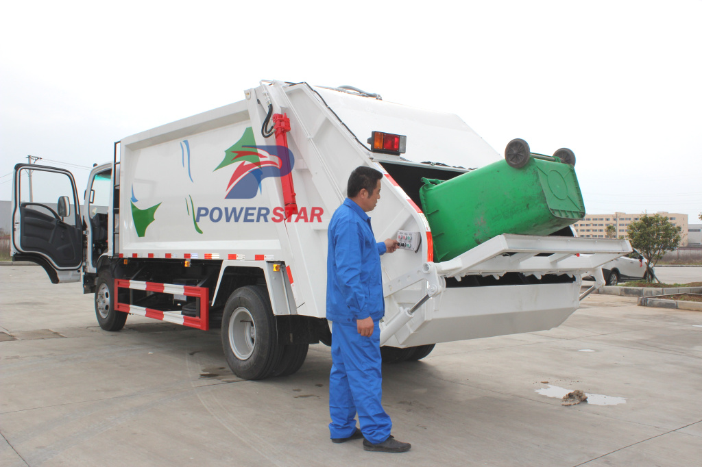 Isuzu NPR Refuse compactor (Garbage compactor truck)