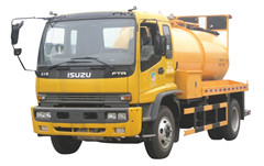 Truk tangki limbah vakum Isuzu 10.000L