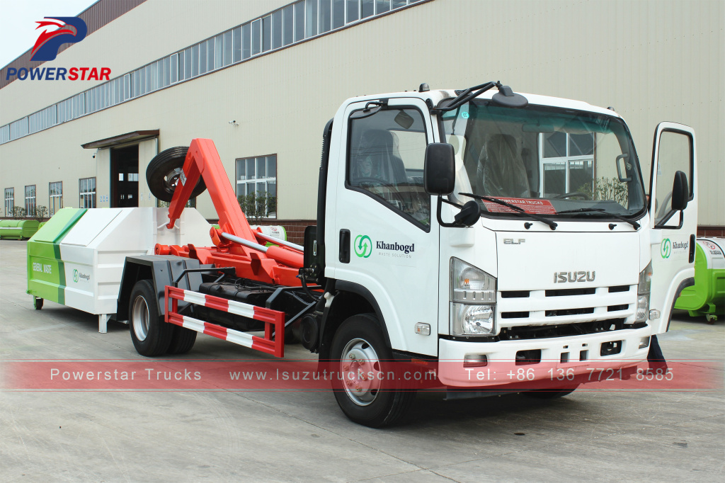 Mongolia 8tons Isuzu Rearloader hooklift waste collector truck for sale