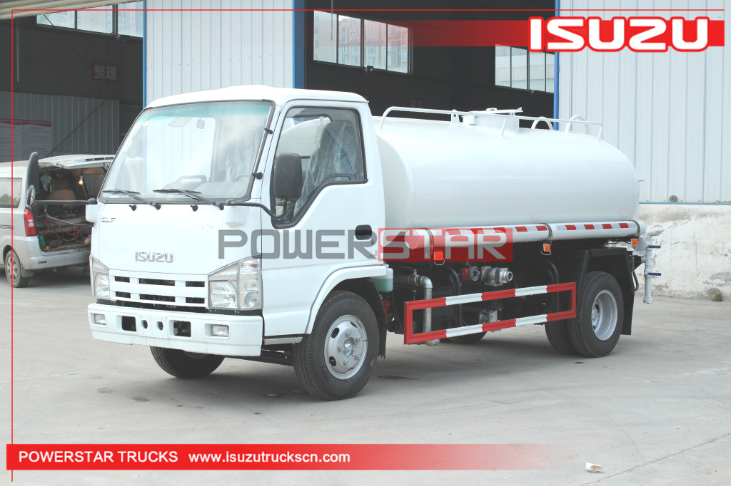 Water spray vehicle Isuzu ELF Water Tanker Trucks 4,000L