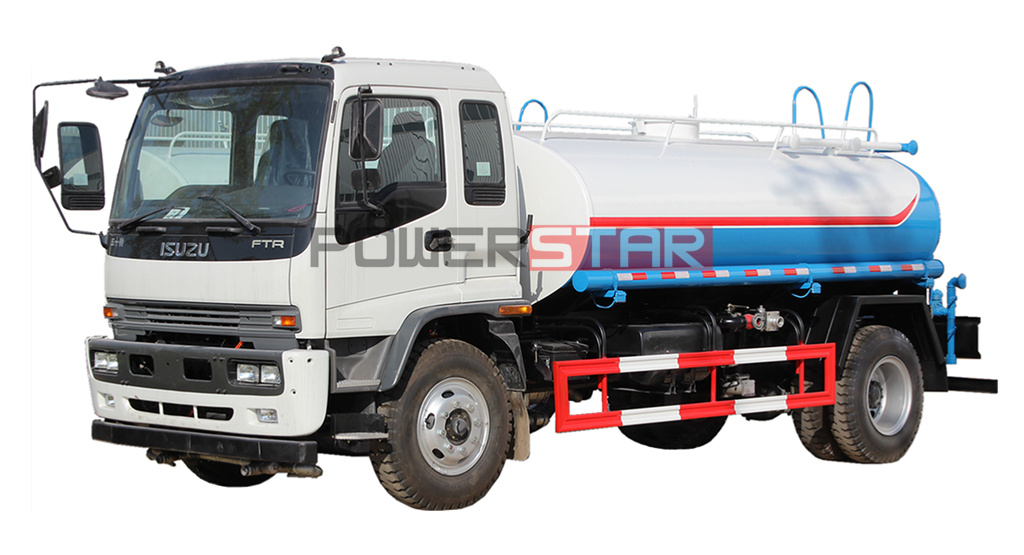 Truk air minum ISUZU