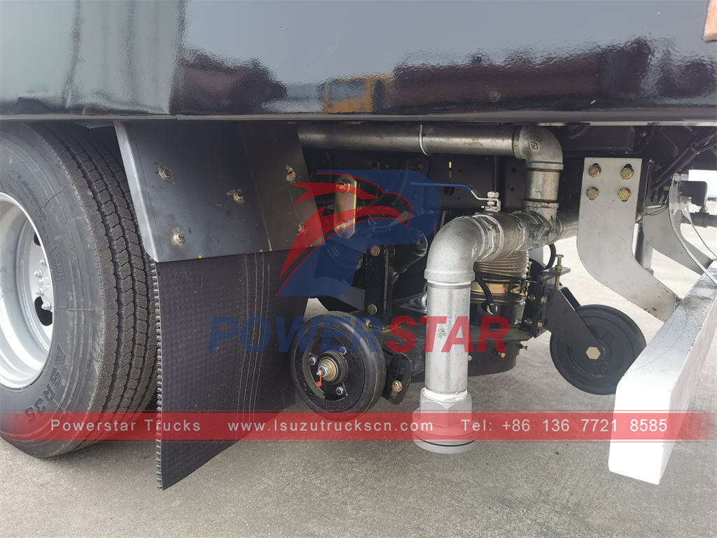 Philippines ISUZU 4Ã—2 5CBM road sweeping truck for sale