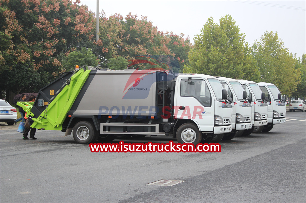 Truk pemadat sampah ISUZU NKR 6cbm