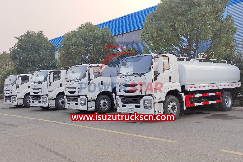 Truk tangki air minum ISUZU GIGA 12000L dijual