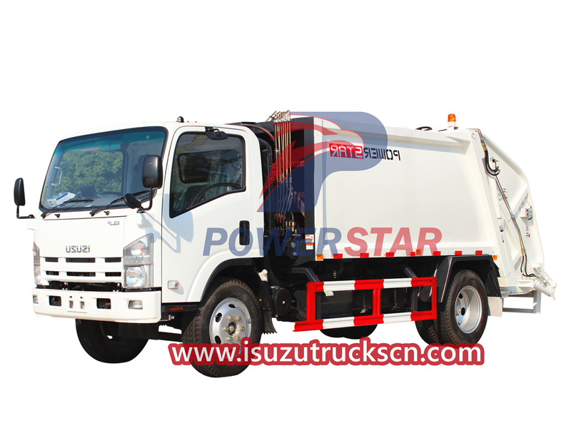 Truk pemadat sampah Isuzu 4x4