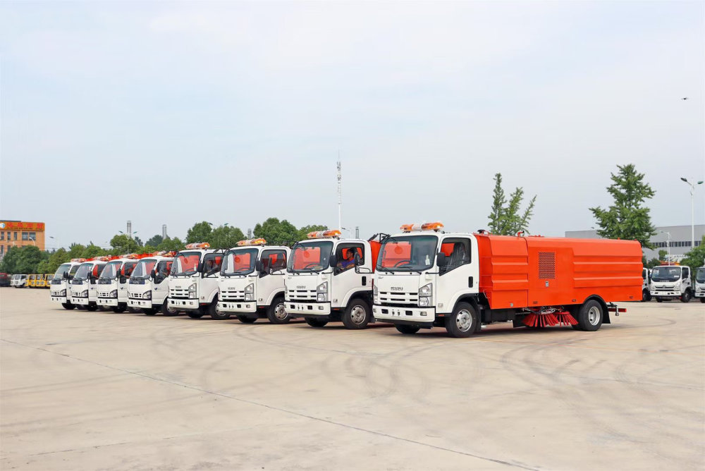 Yemen Mechanical Broom Sweeper Truck Isuzu