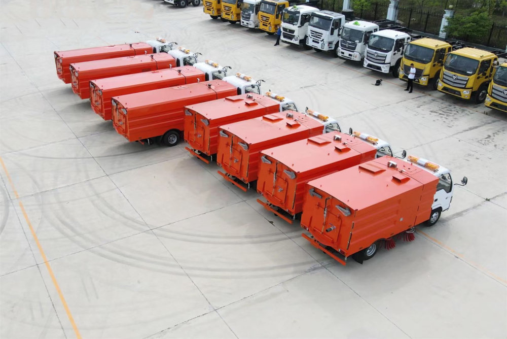 Yemen Mechanical Broom Sweeper Truck Isuzu