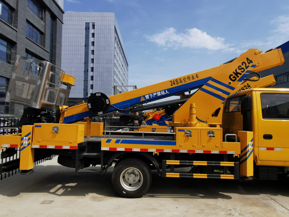 Isuzu Truck Mounted Aerial Platform bucket