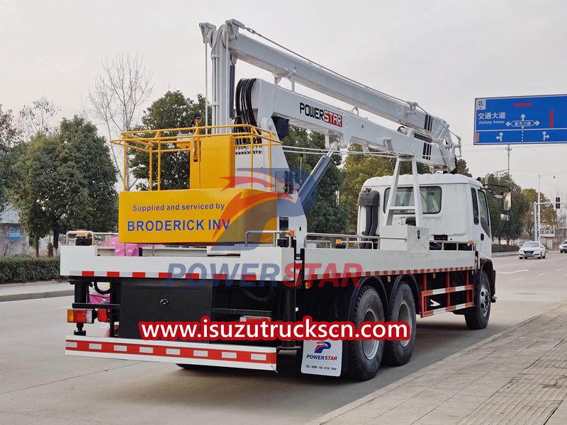 ISUZU 22m bucket truck