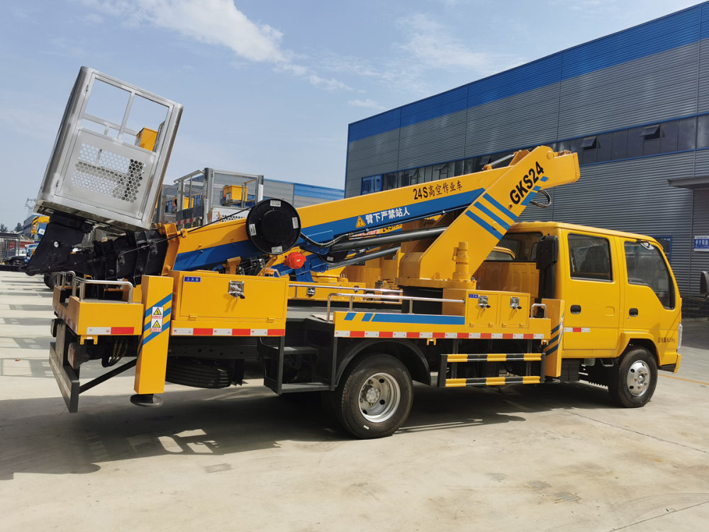 Aerial Lift Manlifter Trucks Isuzu