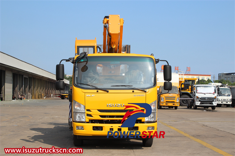 Isuzu KV100 light aerial work vehicle front view