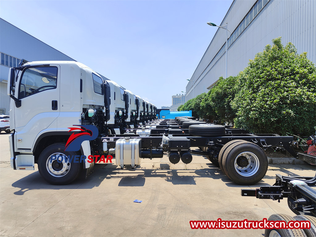 Sasis truk Isuzu GIGA 5X