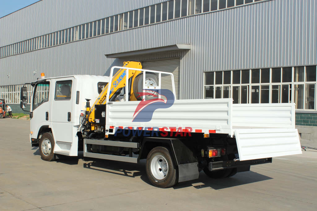 Kazakhstan Airport 15unit Isuzu NPR dump tipper truck with 2ton XCMG folding boom crane for sale