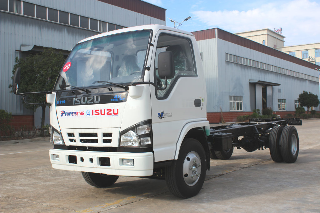 Japan Isuzu 600P NPR NKR cabin chassis truck for sale 