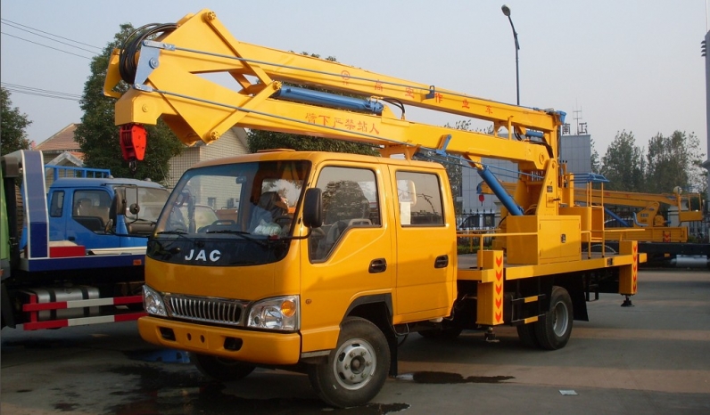 aerial working platform Isuzu truck mounted