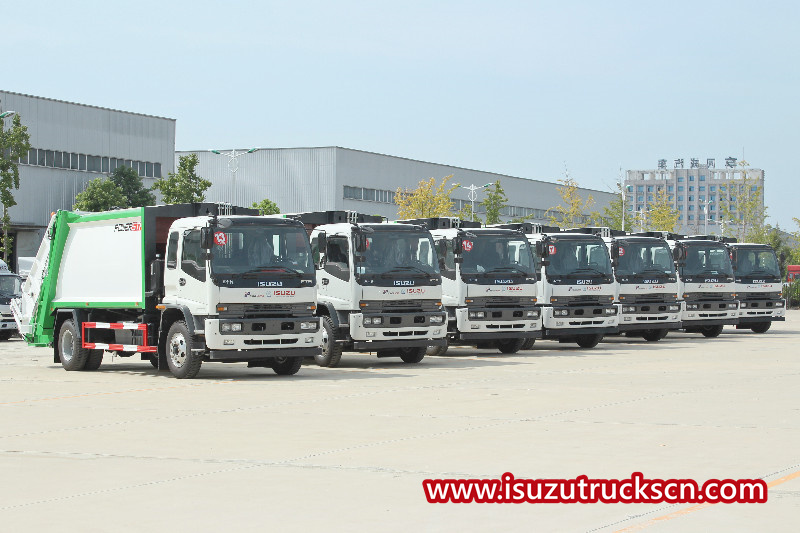 Truk pemadat sampah ISUZU FTR 16CBM dikirimkan sebanyak 13 unit
    