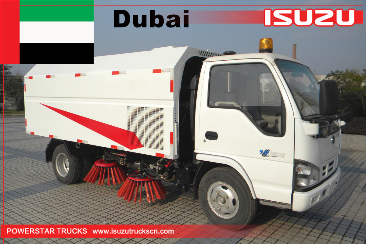 Dubai - 1 Unit Truk Penyapu Jalan ISUZU
    