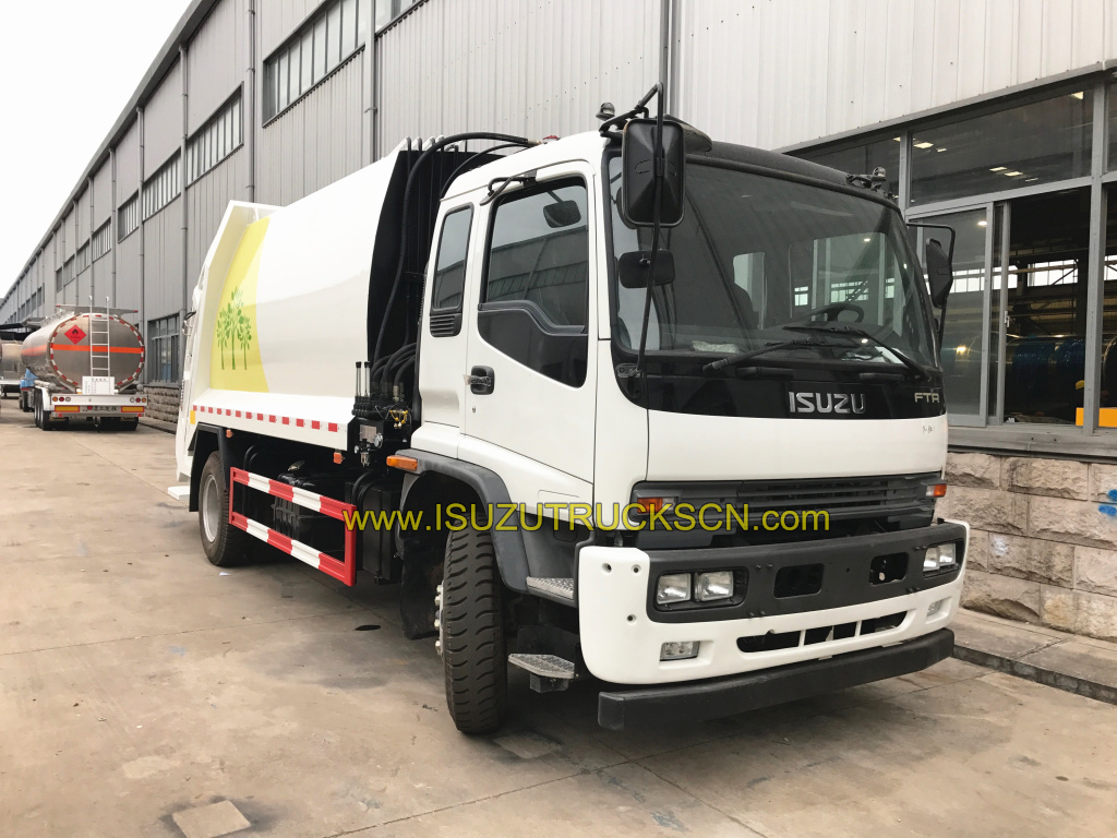 Truk pemadat sampah FTR ISUZU 12cbm untuk ekspor
    