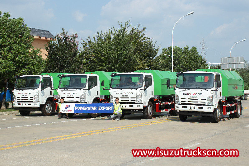 Truk sampah hooklift Mongolia Isuzu 4x2 QL1100A8KAY
    