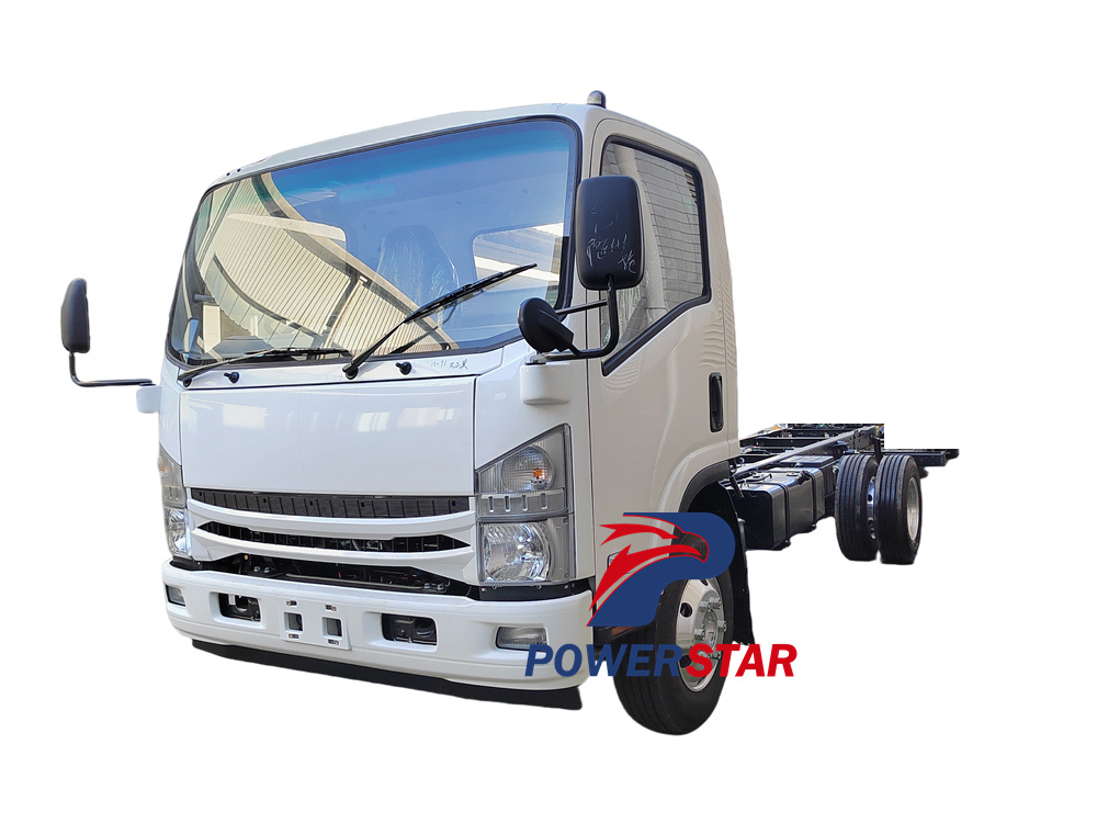 Panduan pengguna truk khusus seri Isuzu 700P
    