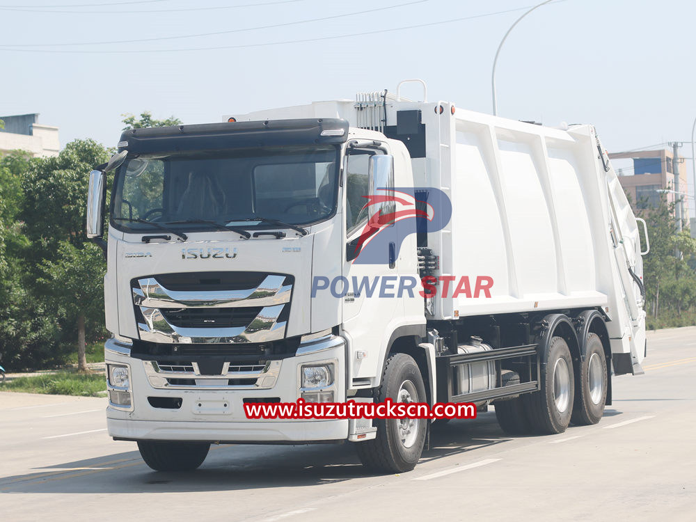 Keunggulan truk pengumpul sampah Isuzu
    