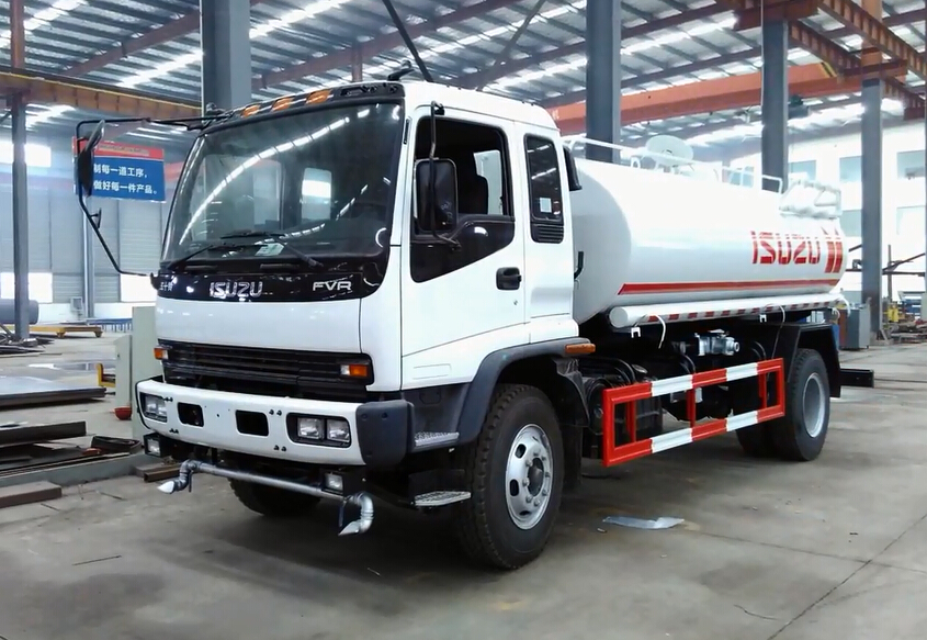 Isuzu FVR FTR Water Bowser truk penyiram truk tangki air Jepang
    