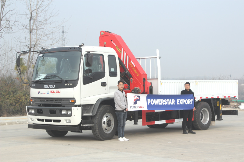 Truk Kargo Isuzu FTR dengan Palfinger Crane SPK23500
    