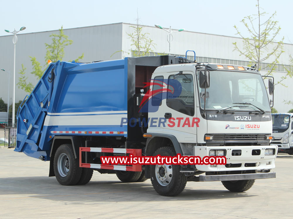 Keunggulan truk pemadat sampah Isuzu FVR
    